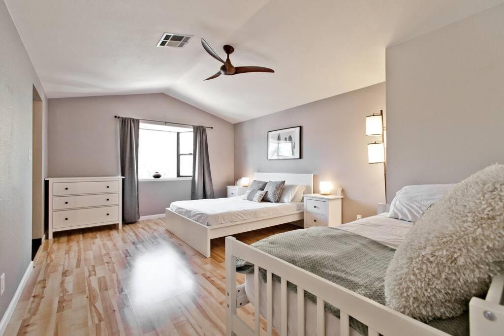 הוילה לאס וגאס Bright, Modern 4Br With Beautiful Backyard & Pool! מראה חיצוני תמונה